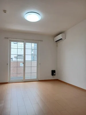 のマンスリーマンション・ウィークリーマンション「メゾンキャッスルⅠ 103・洋室(No.1207126)」メイン画像