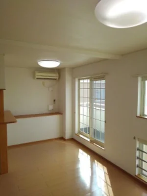 三重県のマンスリーマンション・ウィークリーマンション「パティオ・ソレア－ドⅡ 205・洋室(No.1207152)」メイン画像