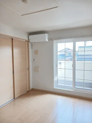 塩浜駅（三重県）のマンスリーマンション・ウィークリーマンション「ラディーチェ・Ｂ 203・洋室(No.1207209)」メイン画像