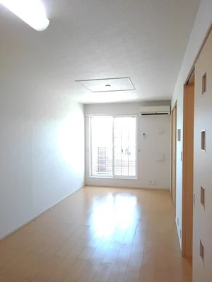 のマンスリーマンション・ウィークリーマンション「グアレンテ・ソウ 203・洋室(No.1207277)」メイン画像