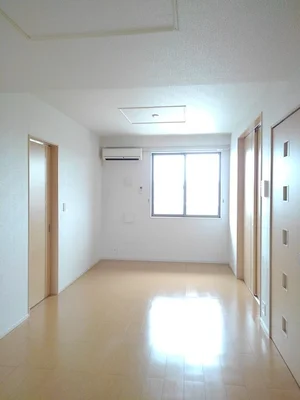 のマンスリーマンション・ウィークリーマンション「サンリット　ガーデン 202・洋室(No.1207290)」メイン画像