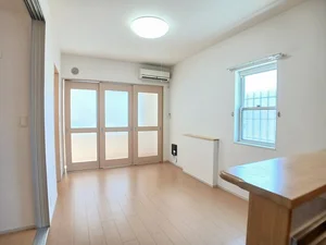 のマンスリーマンション・ウィークリーマンション「アロッジオセレノ 102・洋室(No.1207304)」メイン画像