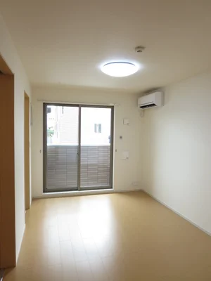 三重県の大東建託リーシング株式会社のマンスリーマンション・ウィークリーマンション「シュエット・エムＢ 103・洋室(No.1207374)」メイン画像