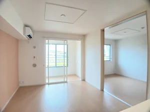 のマンスリーマンション・ウィークリーマンション「ラーンドゥイシ 202・洋室(No.1207610)」メイン画像