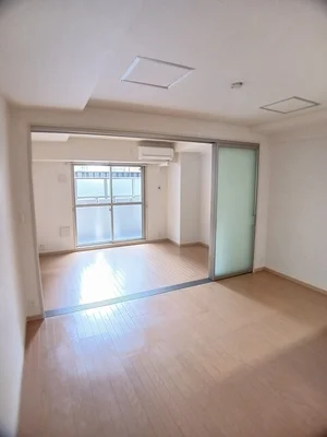 京都府の大東建託リーシング株式会社のマンスリーマンション・ウィークリーマンション「アビタシオン　オンズアン 105・LDK(No.1207657)」メイン画像