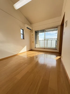 のマンスリーマンション・ウィークリーマンション「フレスクーラブリッサ 201・洋室(No.1207844)」メイン画像