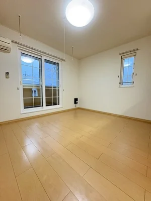 のマンスリーマンション・ウィークリーマンション「ハーモニーヴィレッジ池田 202・洋室(No.1207873)」メイン画像