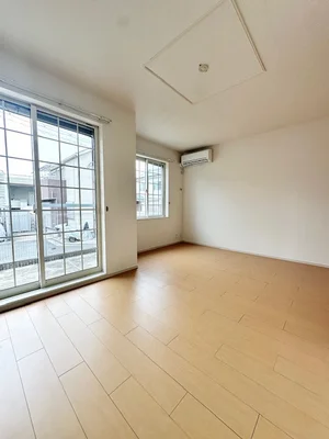 のマンスリーマンション・ウィークリーマンション「サンヒルズ楠葉 101・洋室(No.1207933)」メイン画像