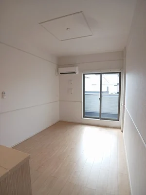 のマンスリーマンション・ウィークリーマンション「シャン・ノール　ⅩⅦ 202・洋室(No.1208085)」メイン画像