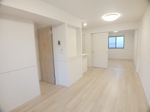 のマンスリーマンション・ウィークリーマンション「ラ・カーサ　セレーナ 203・洋室(No.1208114)」メイン画像