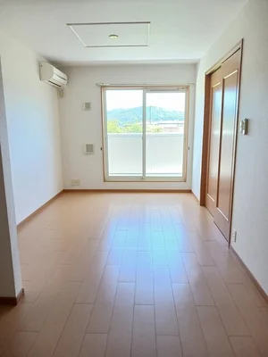 のマンスリーマンション・ウィークリーマンション「プリマベーラ 205・洋室(No.1208361)」メイン画像