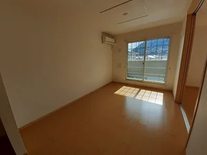あき亀山駅（広島県）のマンスリーマンション・ウィークリーマンション「カーサフェリーチェ　弐番館 202・洋室(No.1208379)」メイン画像