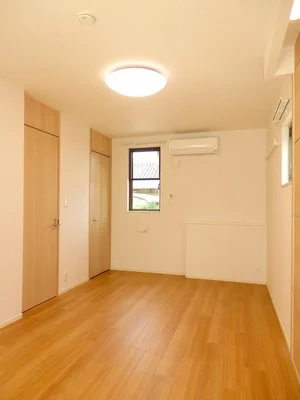 のマンスリーマンション・ウィークリーマンション「Ｌｉｂｅｒｏ　Ｙ　Ｉ 102・洋室(No.1208478)」メイン画像