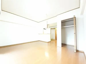 のマンスリーマンション・ウィークリーマンション「セレスタイト黒崎 907・洋室(No.1208529)」メイン画像