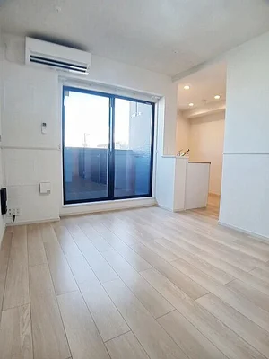 のマンスリーマンション・ウィークリーマンション「ファミリア長門石 204・洋室(No.1208695)」メイン画像