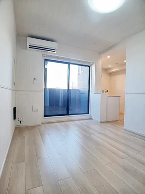 のマンスリーマンション・ウィークリーマンション「ファミリア長門石 202・洋室(No.1208697)」メイン画像