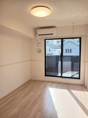 鎌倉市のマンスリーマンション・ウィークリーマンション「レジデンス　湘南 204・洋室(No.1208929)」メイン画像