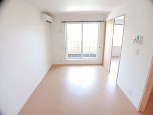 のマンスリーマンション・ウィークリーマンション「カルバンラゴ 202・洋室(No.1208965)」メイン画像