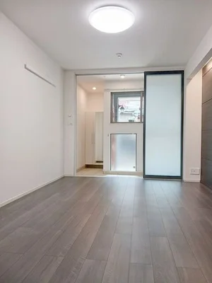 新静岡駅（静岡県）のマンスリーマンション・ウィークリーマンション「デサフィナード 102・洋室(No.1209421)」メイン画像