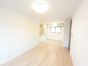 のマンスリーマンション・ウィークリーマンション「サン・マーレンⅥ 101・洋室(No.1209646)」メイン画像