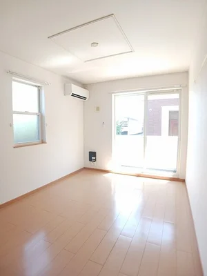 のマンスリーマンション・ウィークリーマンション「ローズシティー 101・洋室(No.1209758)」メイン画像