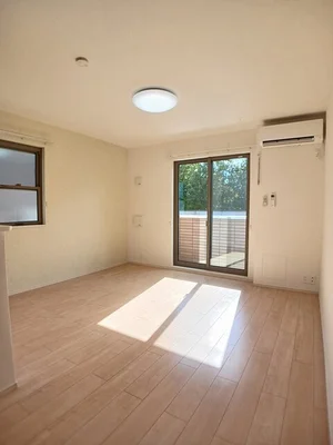 のマンスリーマンション・ウィークリーマンション「アランチャⅡ 101・洋室(No.1209890)」メイン画像