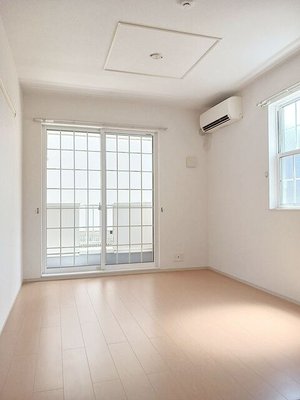 のマンスリーマンション・ウィークリーマンション「グランディア・ＴＡＫＡ 101・洋室(No.1209999)」メイン画像