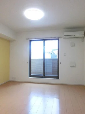 のマンスリーマンション・ウィークリーマンション「メゾン・ジェルメ 202・洋室(No.1210054)」メイン画像