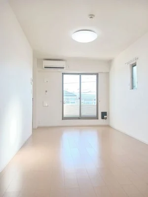 のマンスリーマンション・ウィークリーマンション「メゾン　ド　ベル 201・洋室(No.1210104)」メイン画像