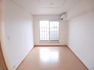 安八郡輪之内町のマンスリーマンション・ウィークリーマンション「オアシスエイトⅡ 202・洋室(No.1210268)」メイン画像