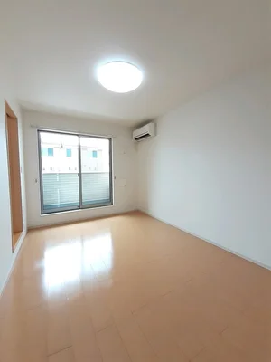 広島県のマンスリーマンション・ウィークリーマンション「ベルローズＡ 203・洋室(No.1210427)」メイン画像