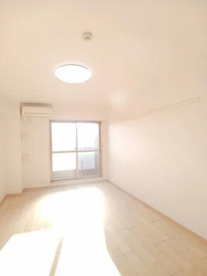 のマンスリーマンション・ウィークリーマンション「ラフィネ　ロジュマン 406・洋室(No.1210587)」メイン画像