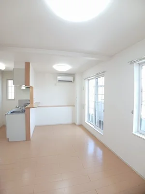 のマンスリーマンション・ウィークリーマンション「ロッソ　ローザ 203・洋室(No.1210594)」メイン画像