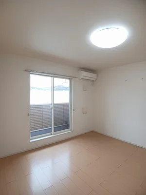 広島県のマンスリーマンション・ウィークリーマンション「シェレーヌ 201・洋室(No.1210643)」メイン画像