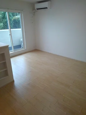 都城市のマンスリーマンション・ウィークリーマンション「メゾン・ド・コンフォート　Ⅰ 203・洋室(No.1210802)」メイン画像