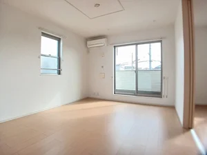 愛知文教大学周辺のマンスリーマンション・ウィークリーマンション「セレーノ　オヴェスト 201・洋室(No.1210827)」メイン画像