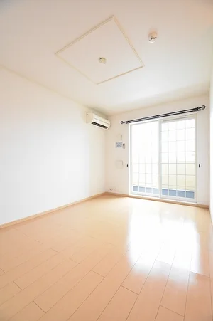 のマンスリーマンション・ウィークリーマンション「リヴィエール　ラティエ 105・洋室(No.1210992)」メイン画像