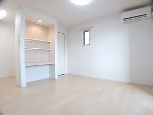 花巻市のマンスリーマンション・ウィークリーマンション「ヴィアレイス 103・洋室(No.1211292)」メイン画像