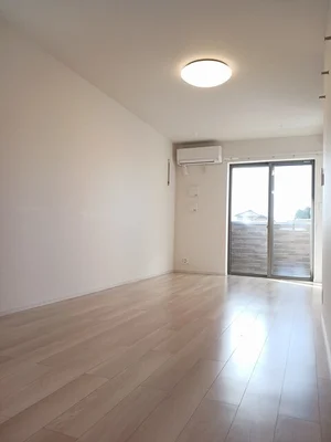 のマンスリーマンション・ウィークリーマンション「Ｋ．Ｚ　ｗｉｌｌ　Ｅ 102・洋室(No.1211361)」メイン画像