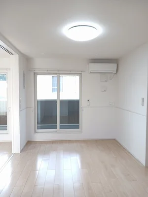 のマンスリーマンション・ウィークリーマンション「アイリスＡ 202・洋室(No.1211454)」メイン画像