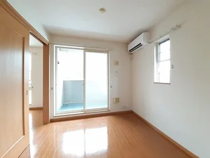 富山県のマンスリーマンション・ウィークリーマンション「ベルズかたかごＢ 201・洋室(No.1211489)」メイン画像