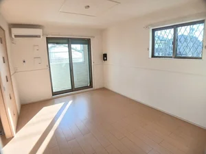 京都市山科区のマンスリーマンション・ウィークリーマンション「ラルーチェ 101・洋室(No.1211609)」メイン画像