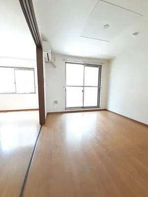 のマンスリーマンション・ウィークリーマンション「サンパレス土肥 103・洋室(No.1211685)」メイン画像