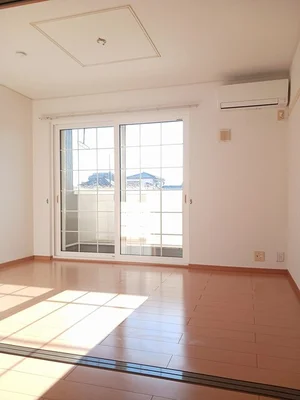 のマンスリーマンション・ウィークリーマンション「フォンテーヌⅧ 103・洋室(No.1211943)」メイン画像