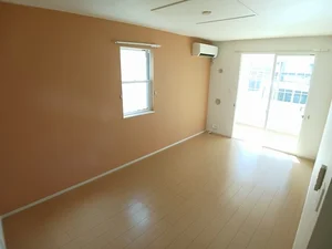 のマンスリーマンション・ウィークリーマンション「ノーヴァ・トワーレ 102・洋室(No.1211946)」メイン画像