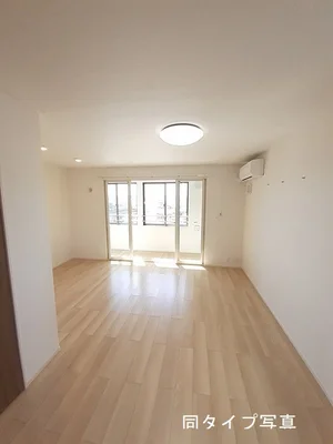 三沢市のマンスリーマンション・ウィークリーマンション「カインドハウスⅢ 201・洋室(No.1212223)」メイン画像