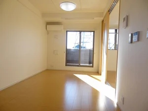 のマンスリーマンション・ウィークリーマンション「サンライズⅠ 201・洋室(No.1212356)」メイン画像