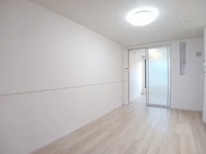 群馬県のマンスリーマンション・ウィークリーマンション「ル・グラン太田　Ⅰ 104・洋室(No.1212391)」メイン画像