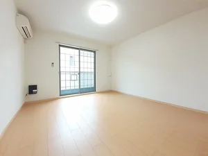 のマンスリーマンション・ウィークリーマンション「キルシエ 101・洋室(No.1212634)」メイン画像