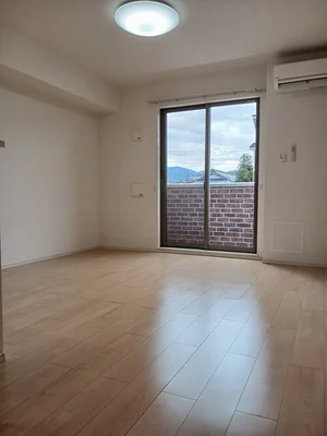 のマンスリーマンション・ウィークリーマンション「Ｔ．バンテ　フォルトゼッツェン 102・洋室(No.1212786)」メイン画像